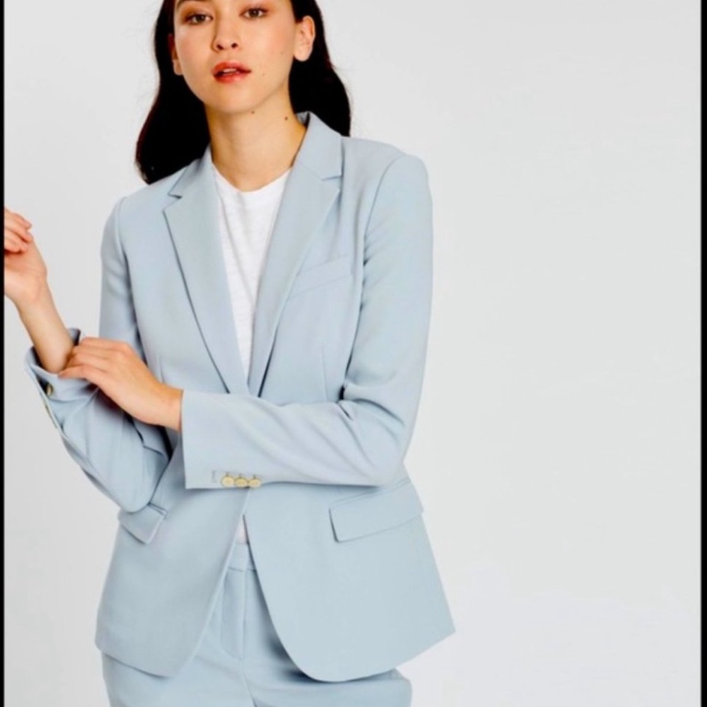 NEW Theory ‘Gabe B - Tailor’ Stretch Wool Blazer Jacket in Mist Blue